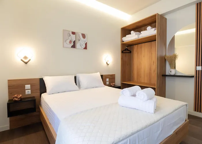 Modern Rooms Exarchia